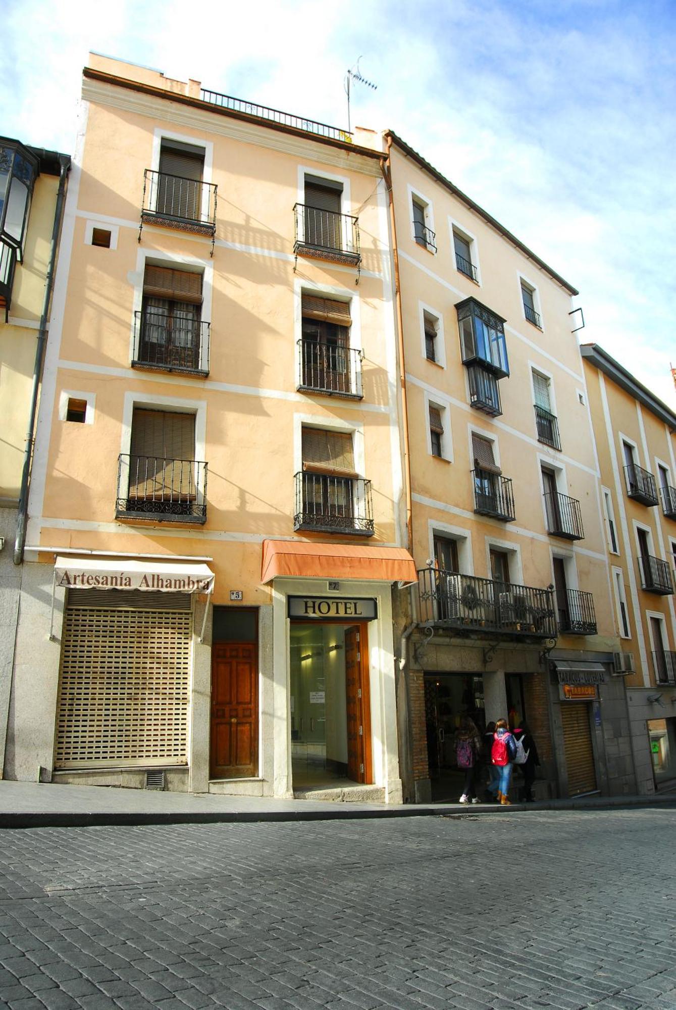 Hotel Domus Plaza Zocodover 2*